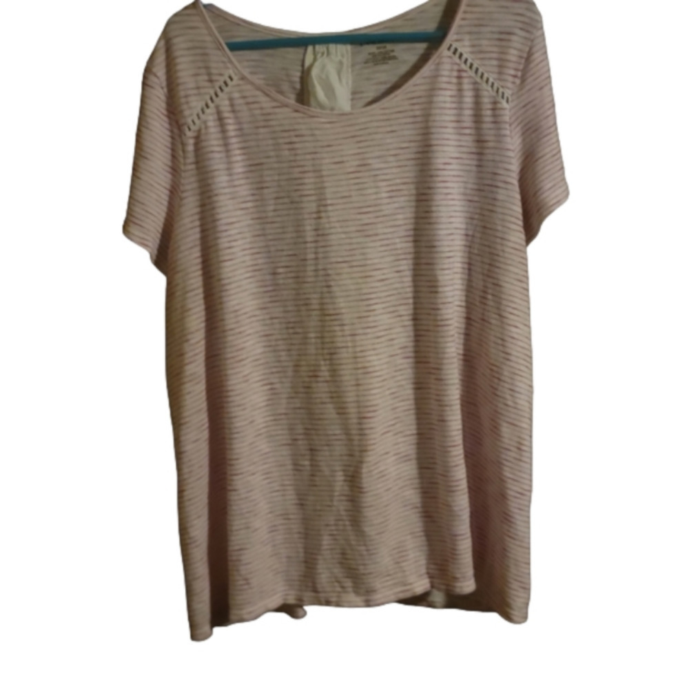 Lane Bryant pink& white shortsleeve tshirt size 22/24